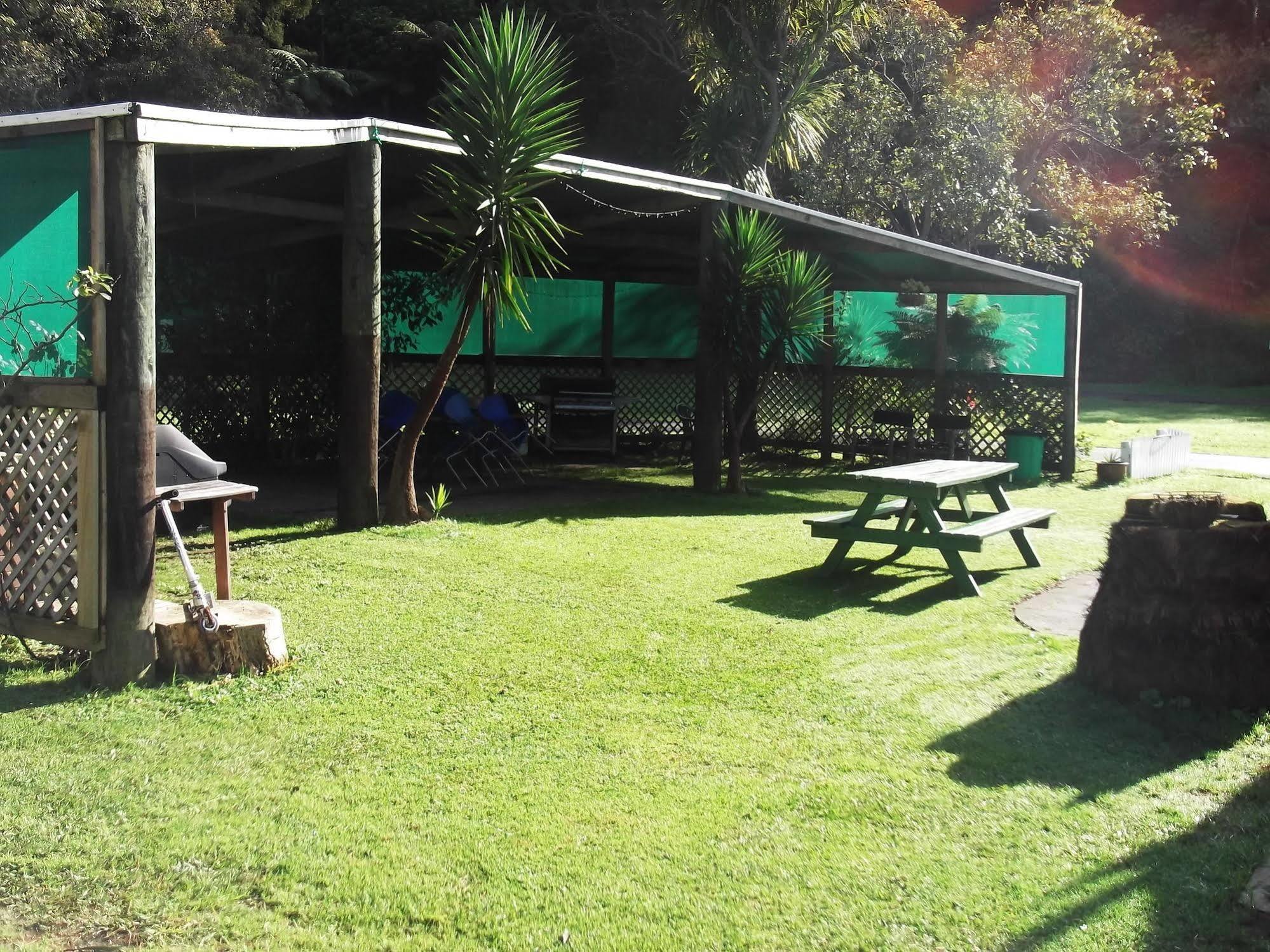 Whitianga Campground Экстерьер фото